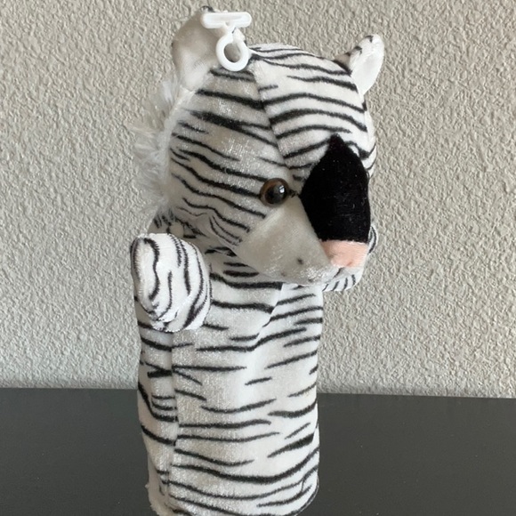 🫶🏼 New Zebra Animal Hand Puppet. For Girl or Boy. - Picture 6 of 8